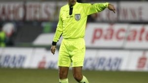 Robert Dumitru va arbitra Steaua - U Craiova. Vezi delegarile etapei a 33-a a Ligii I!
