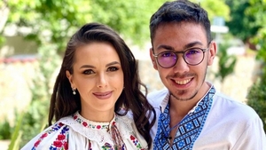 Armin Nicoară şi Georgiana Lobonţ s-au afişat pentru prima dată împreună, după anunţul divorţului. Cum au fost surprinşi