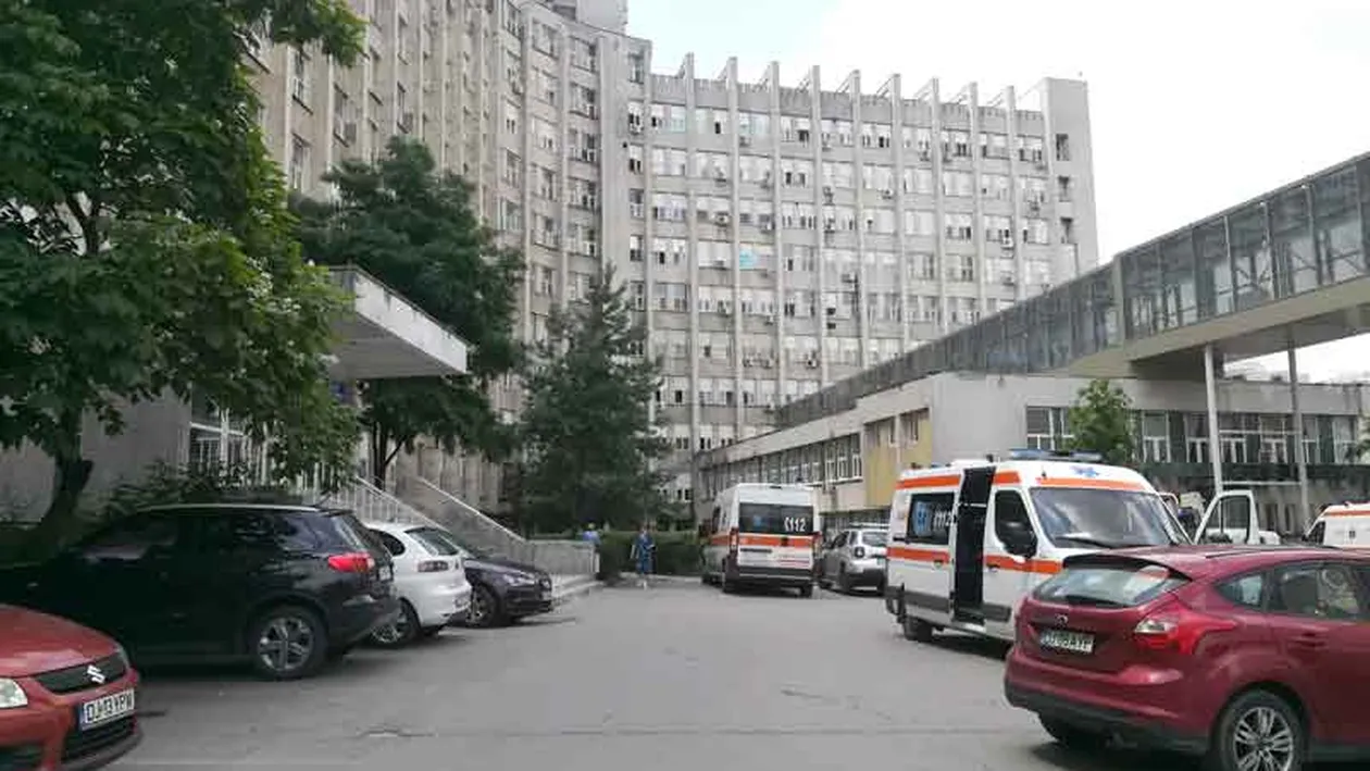 Caz șocant în Craiova! Un bărbat a murit pe scările spitalului, la scurt timp după ce a fost externat