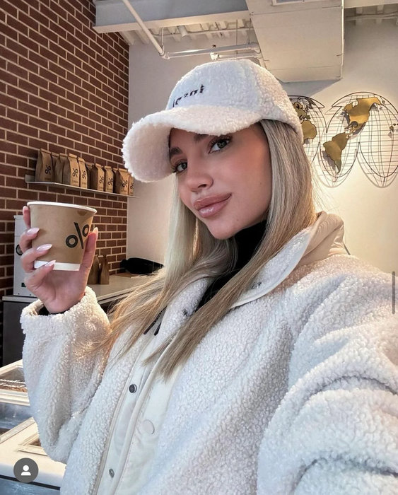 Horațiu Moldovan și Aza Gabriela, cel mai nou cuplu! Blonda a atras toate privirile la Madrid | Foto