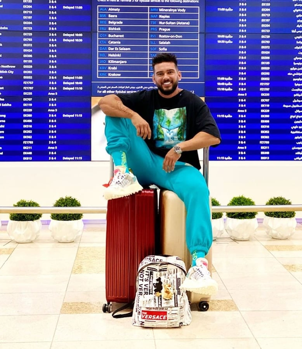 Vacanţă de 5 stele pentru Dorian Popa şi iubita lui, în Dubai