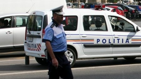 Un bărbat din Suceava s-a ales cu dosar penal, după ce a arătat o adeverință de angajator falsă