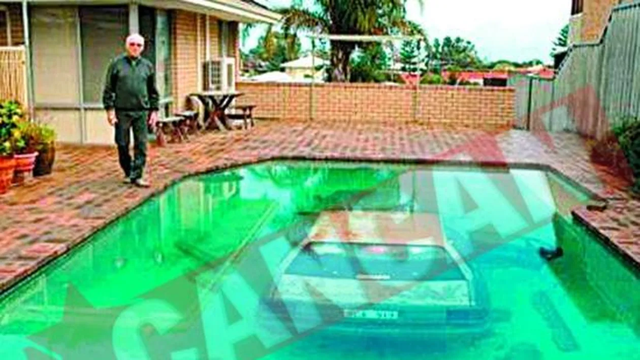 S-a trezit cu o masina in piscina