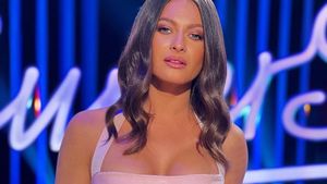 Raluka, dezvăluiri despre începuturile carierei muzicale! Cum a ajuns artista celebră? „Cântam pe casa scării”