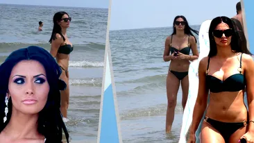 Sexy-asistenta TV Raluca Dumitru a defilat pe plajă ca pe podium! Domnilor, imaginile necesită acordul partenerelor…