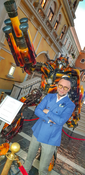BumbleBee, robotul din Transformers 6, vine la București! Vezi cine îl aduce!