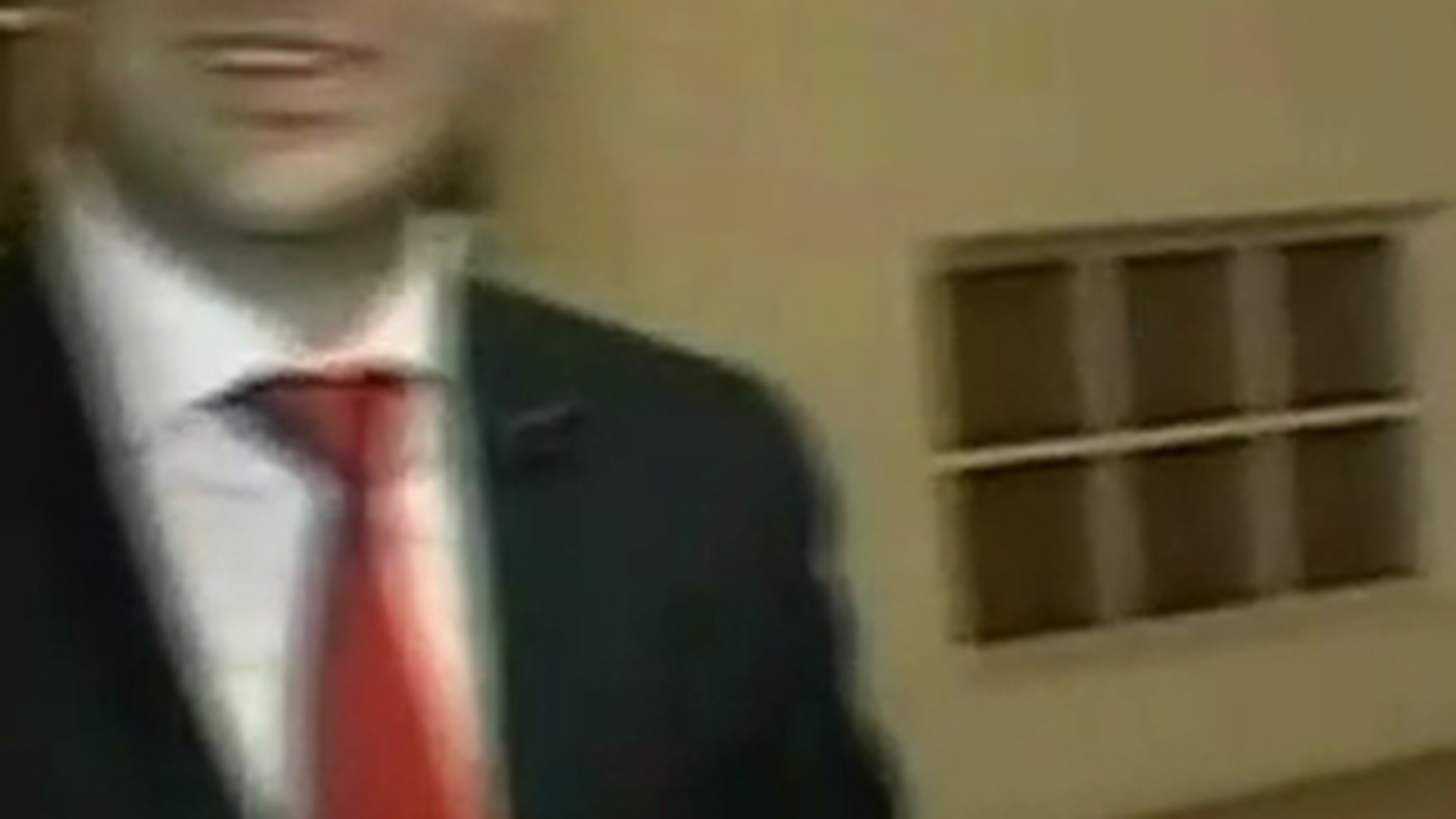 VIDEO Uite cuibusorul de nebunii al lui Robert Negoita!