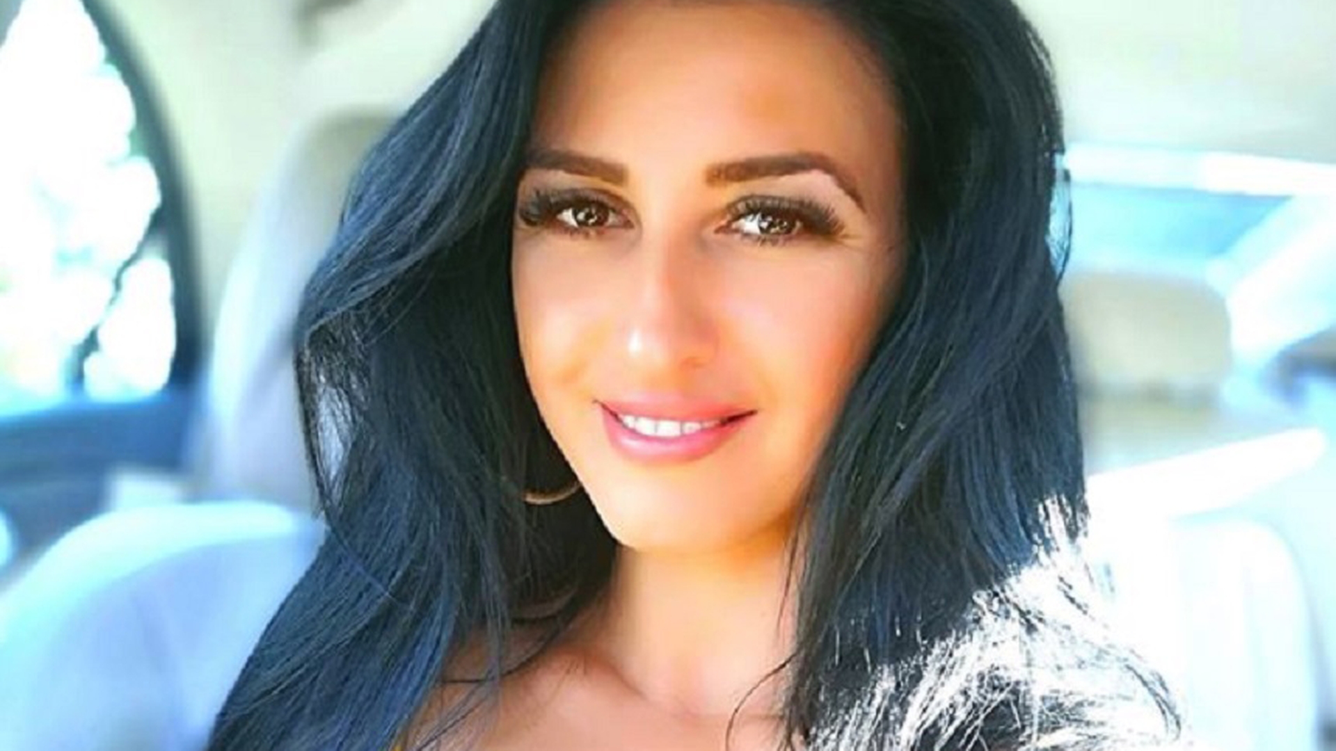 Mirela Banias, noua concurentă de la “Insula iubirii“, a fost arestată pentru furt de zeci de mii de euro
