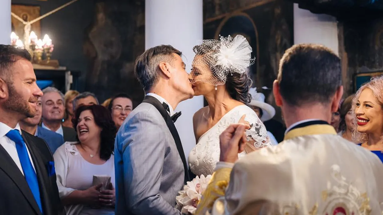 Roxana Ciuhulescu și soțul ei, lună de miere în patru: ”Plecăm într-un loc cu mult soare”