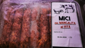 Sunt cei mai scumpi din București! Câți lei costă o caserolă cu mici de mangaliță, în Lidl