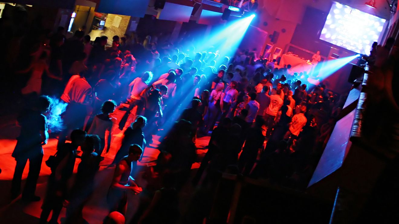 Un celebru sportiv, în stare gravă după ce a fost împuşcat într-un club de noapte! Şi-a pierdut un ochi în urma altercaţiei