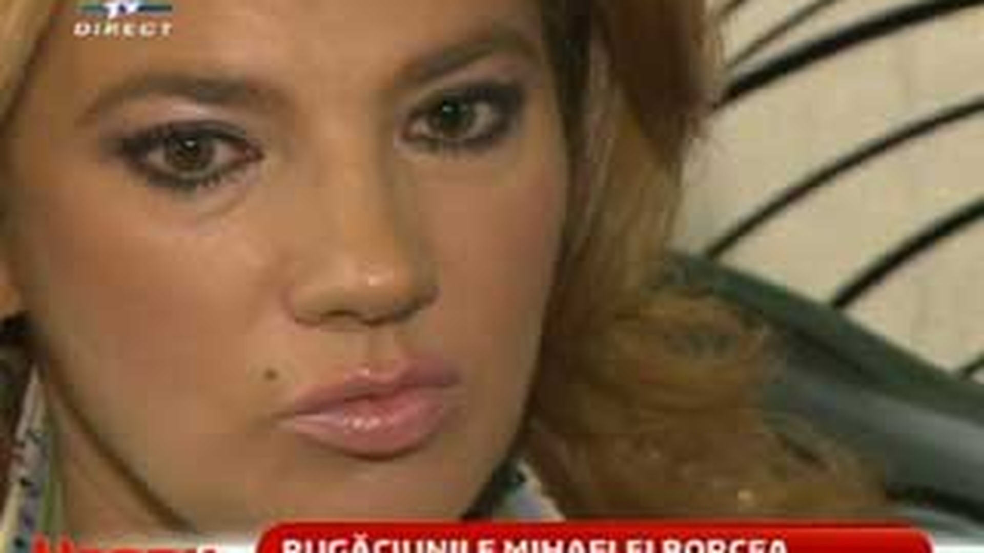 Mihaela Borcea: "Beau in fiecare zi aghiasma si ma rog pentru Cristi!"