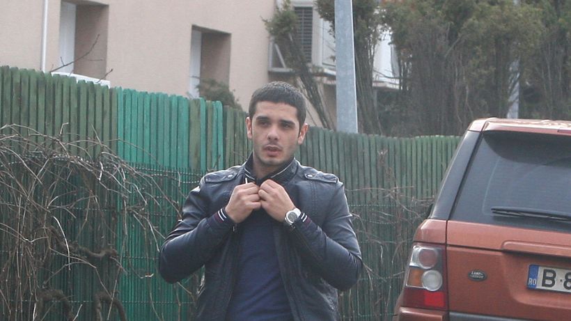 O vrea inapoi, dar nu mai plage dupa ea! Vincenzo a facut-o lata in club, fara Antonia, inconjurat de femei frumoase!