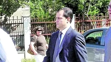 Fostul Carcotas a stat fata in fata cu rudele celor trei victime ale accidentului: Domnule Huidu, mama dumneavoastra cat costa?