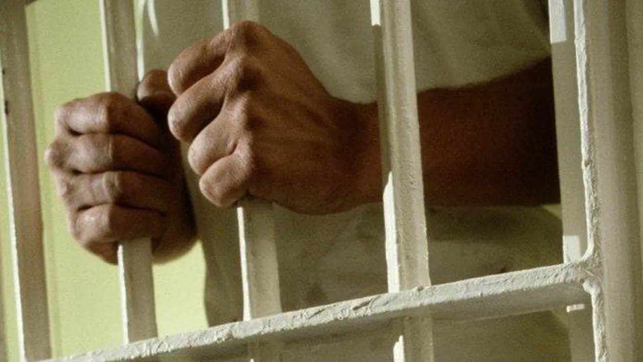 Petrecere cu final sangeros! Un muzicant vasluian a refuzat sa cante o melodie si l-a omorat pe cel care a i-a solicitat-o!