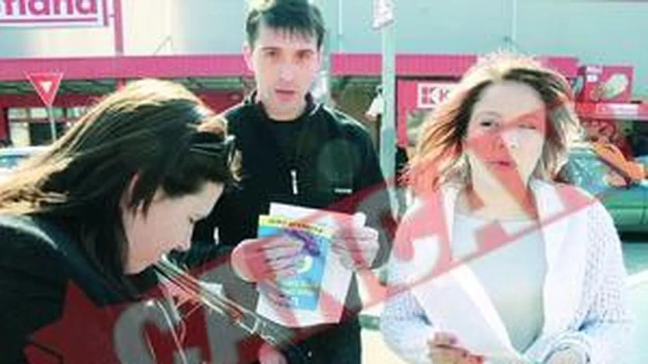 Bataie pe biletele de avion gratuite cazute din cer