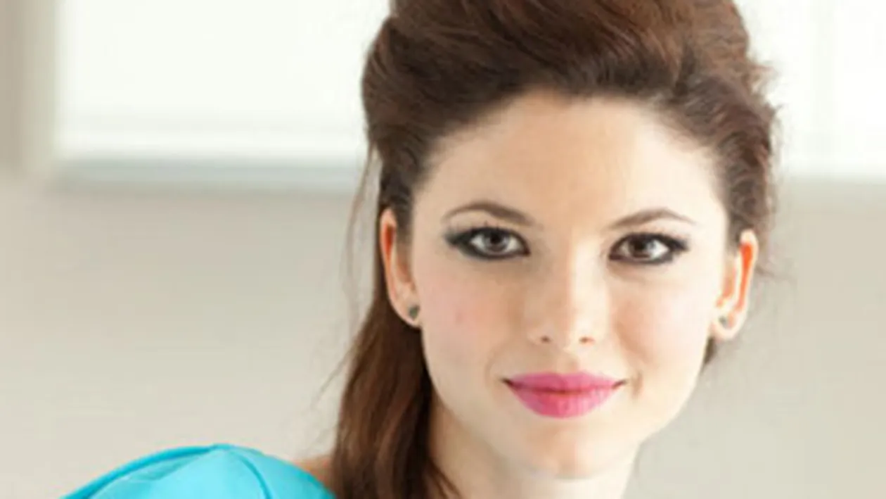 Anca Rusu isi doreste o vacanta alaturi de iubit, pe o insula greceasca!