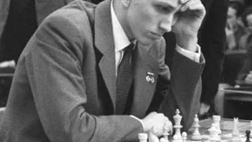 Ramasitele lui Bobby Fischer vor fi exhumate pentru a se efectua un test de paternitate