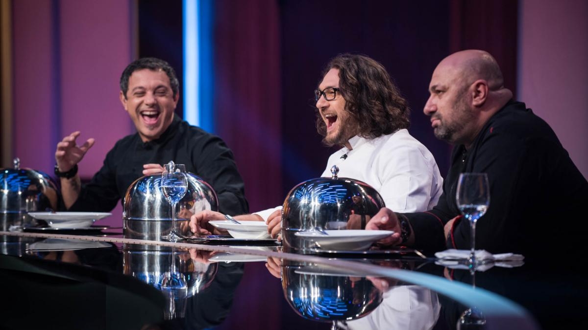 Vedeta care vrea bani să meargă la Chefi la cuțite, de la Antena 1: „M-au chemat de trei ori și i-am refuzat mereu