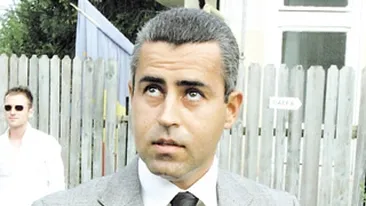 Irina Truica a venit cu jandarmii ca sa-si recupereze fetele