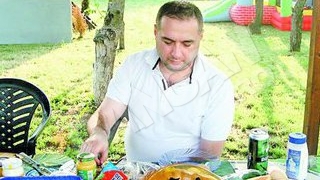 Leo de la Strehaia spune ca Jasmine a ajuns la sapa de lemn! "Mi-a furat banii din portofel"