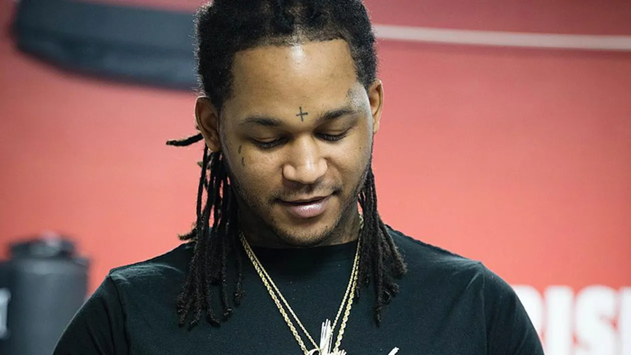 Un cântăreţ celebru a murit subit la doar 27 de ani! Prietenii şi familia sunt şocaţi