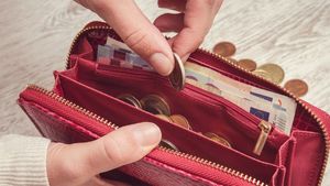 Apare o nouă monedă în România, începând de luni 12 mai 2025. BNR tocmai a făcut anunțul!