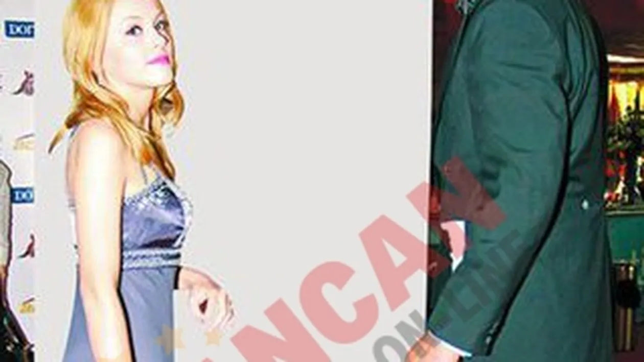 Duc orfanii si batranii la teatru