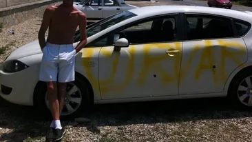 Cum s-a razbunat o romanca pe sotul infidel! S-a trezit in zori si a coborat in parcare cu un spray mana. Ce i-a scris pe masina