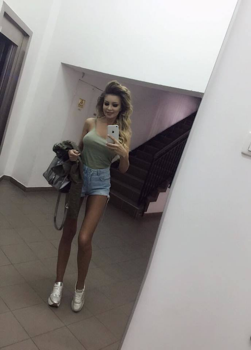 ROXANA VAŞNIUC se mărită? Vedeta a dat tot din casă:,,Voi avea un soţ…‘’
