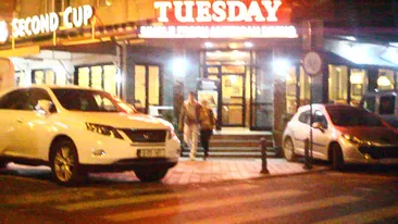 Ea comanda, el executa! Vezi aici cum rezista de 10 ani relatia Elenei Gheorghe cu sotul ei!