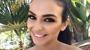 KIM KARDASHIAN de România a ajuns pe mâna chirurgului plastician! Iată ce operaţii şi-a făcut