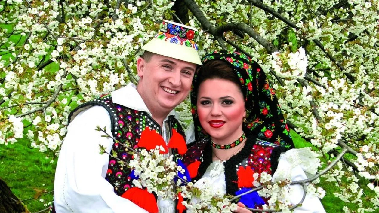 Secretul incredibil care a tinut unit cel mai celebru cuplu din muzica populara! In fiecare dimineata, cand intra in baie ...