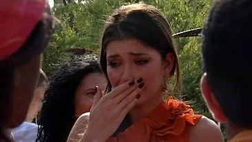 Alina Pușcaș, clipe de coșmar, din cauza unei bone. “A scăpat-o în cap pe Melissa!” Ce a pățit, ulterior, fiica prezentatoarei TV