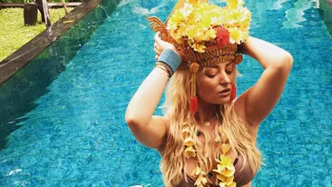 DELIA şi-a schimbat din nou look-ul! Fanii s-au revoltat şi au comparat-o cu o „sperietoare“