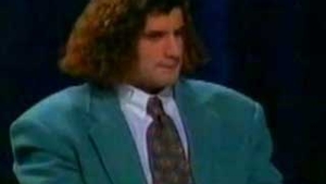 VIDEO Asa ceva e incredibil! Unul dintre cei mai sexy fotbalisti ai lumii arata ca o femeie in '92!