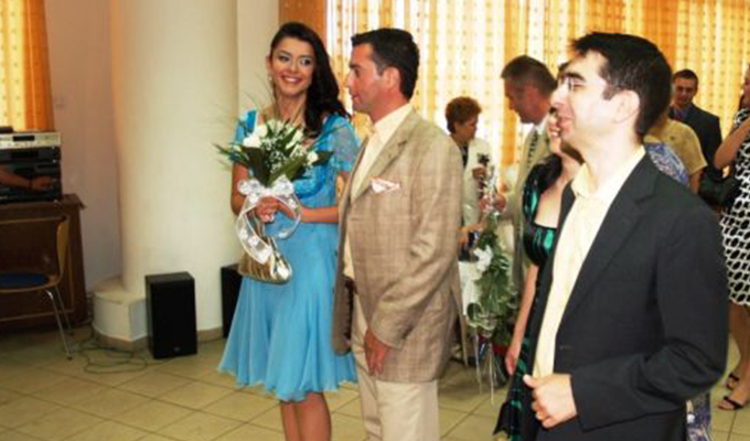 Codruţ a căzut la pace cu fosta sa soţie, de dragul băieţelului lor