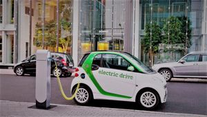 Vești pentru cei care vor să își cumpere o maşină electrică! Care va fi prețul
