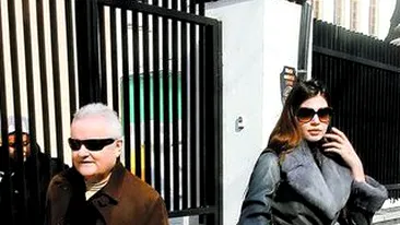 Irinel a luat-o pe Monica pentru a-i face un copil?