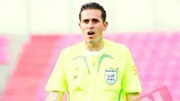 Keinan, batut de fani, dus la spital si acuzat de xenofobie