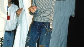 Managerul lui Courtney Love infirma zvonurile potrivit carora Robert Pattinson l-ar interpreta pe Kurt Cobain