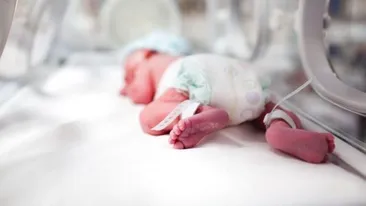 Bebeluş mort la scurt timp după naştere! Mama acuză cadrele medicale: Salonul în care a murit, dezinfectat cu apă chioară