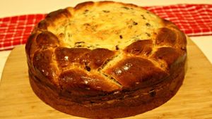 De ce se mănâncă, de fapt, pască de Paște. Tradiția, explicată de un preot