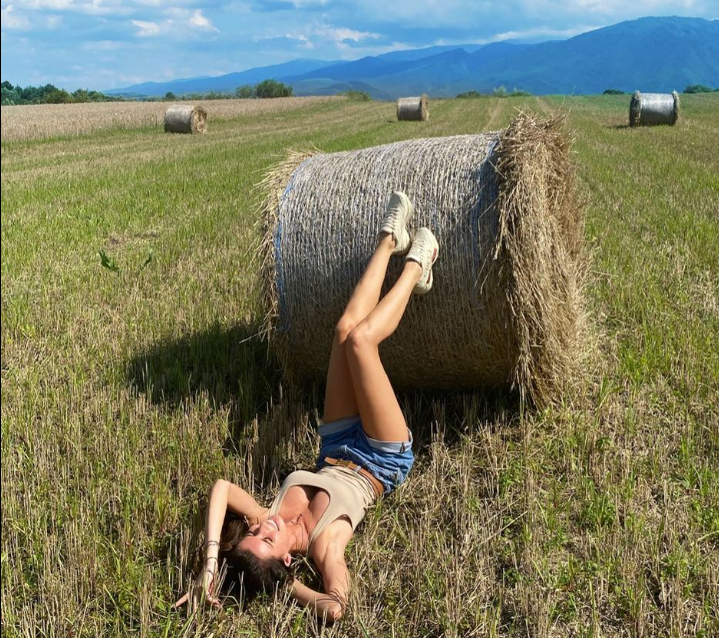 Ioana Filimon lovește din nou! E sexy-polițista rea: ”Ce-ți mai place tăvăleala!”