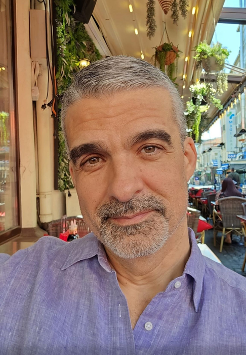 Aurelian Temișan va petrece Crăciunul în sânul familiei. sursă - social media