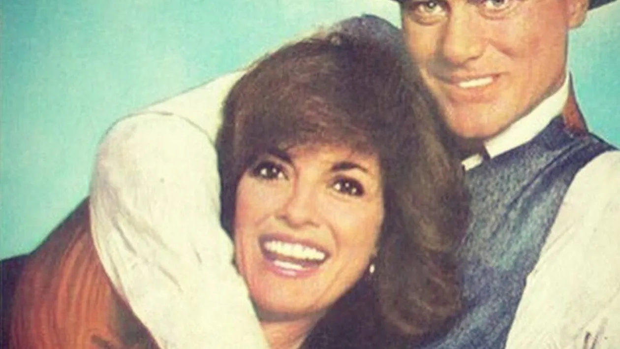 Una dintre cele mai iubite actrițe din Dallas trece prin momentele teribile. Fiul său a murit