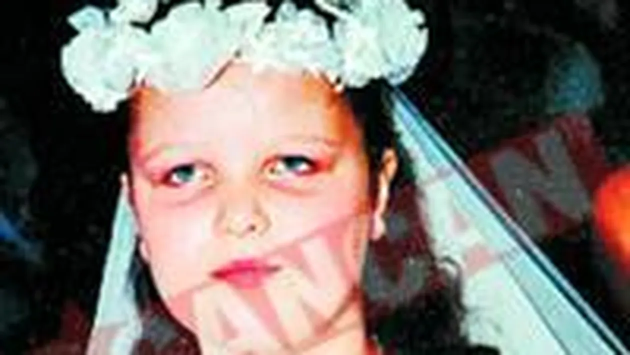 Se transforma in statuie