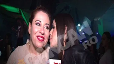 VIDEO Oana Roman tine aproape de Pepe! Si-a serbat ziua cu el si familia lui