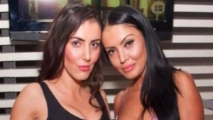 Care e de fapt numele de familie! N-o sa-ti vina sa crezi ce scrie pe patutul baietelului Andreei Mantea