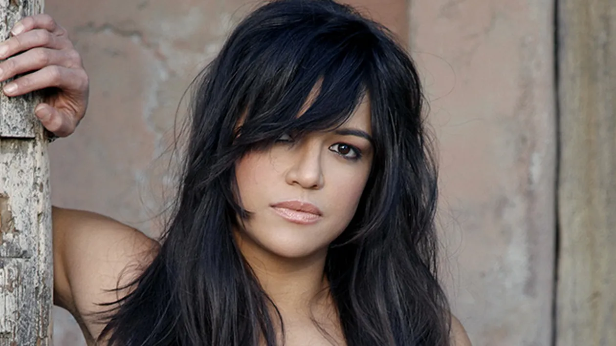 O actriţă din Fast & furious a introdus ilegal în Statele Unite o pisică adoptată din România! Citeşte aici incredibila poveste